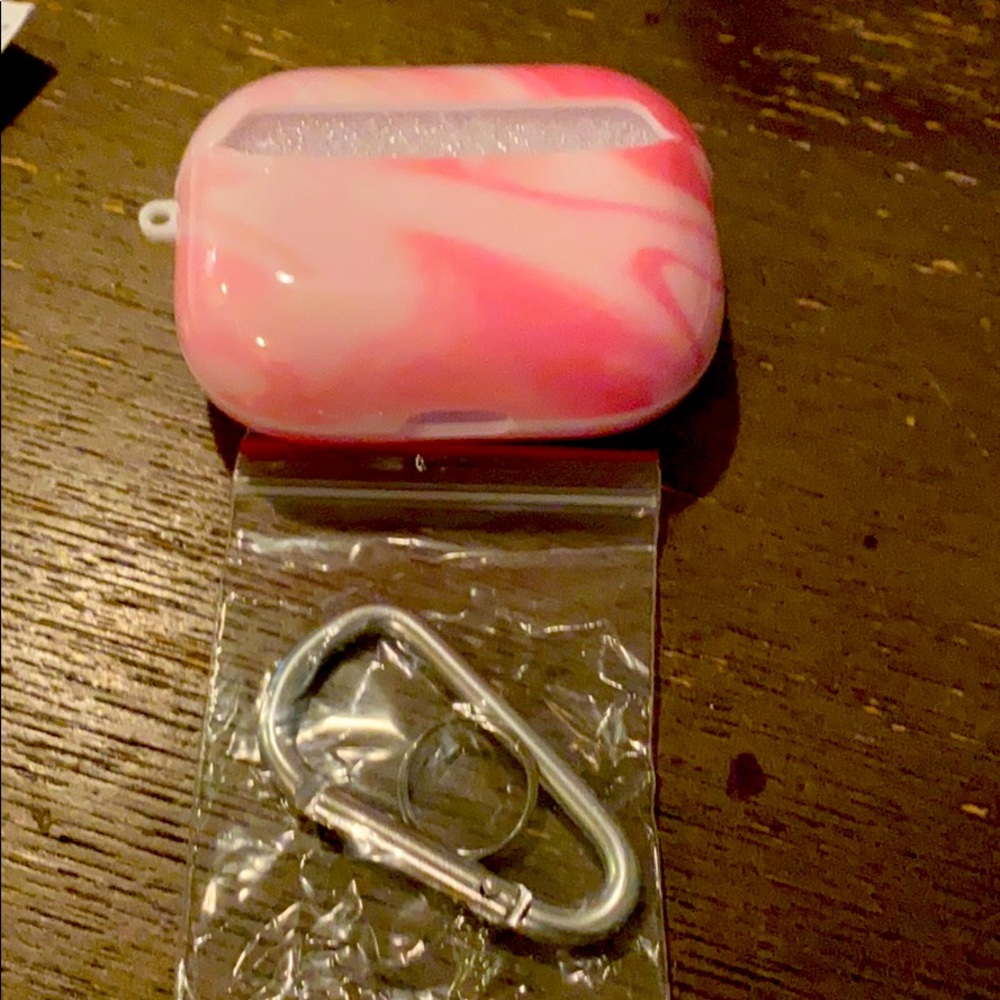 AirPods case NWT
